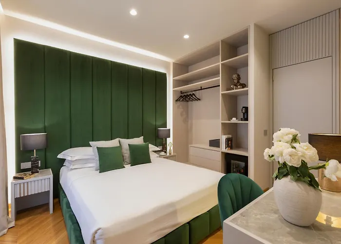Palazzo Venere 4* Rome